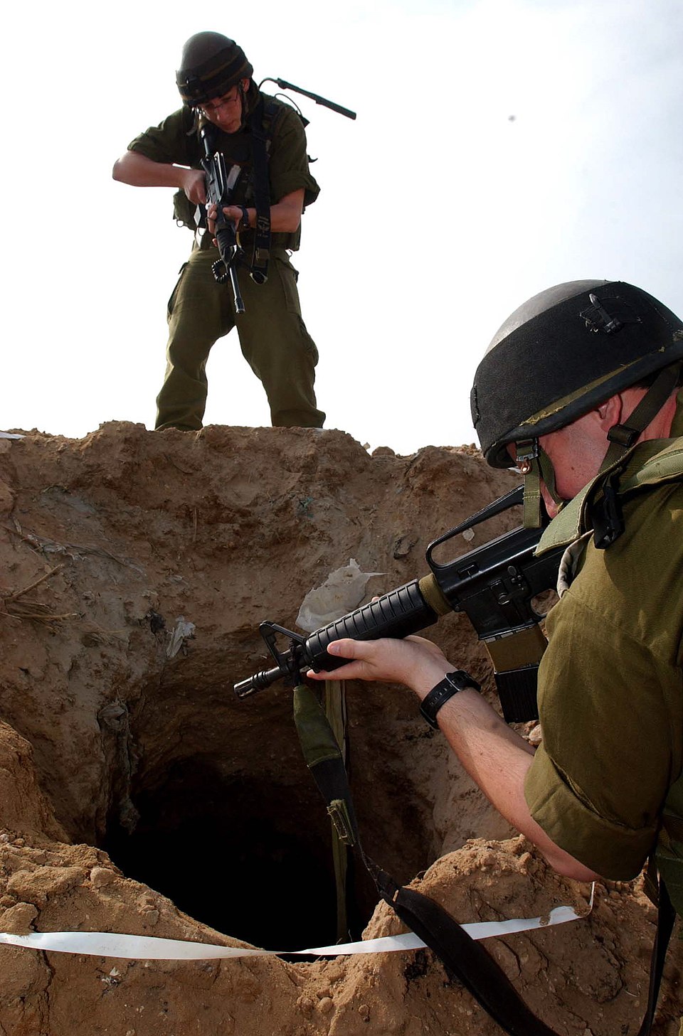 Tunnel Found Near Erez Crossing